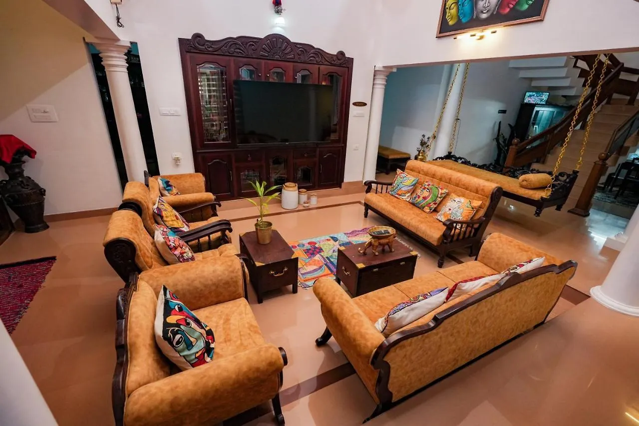 Parudeesa - Heavenly- Luxurious Palace Look-Near Cbd - Kerala - India With Breakfast Kāladi Privat bolig