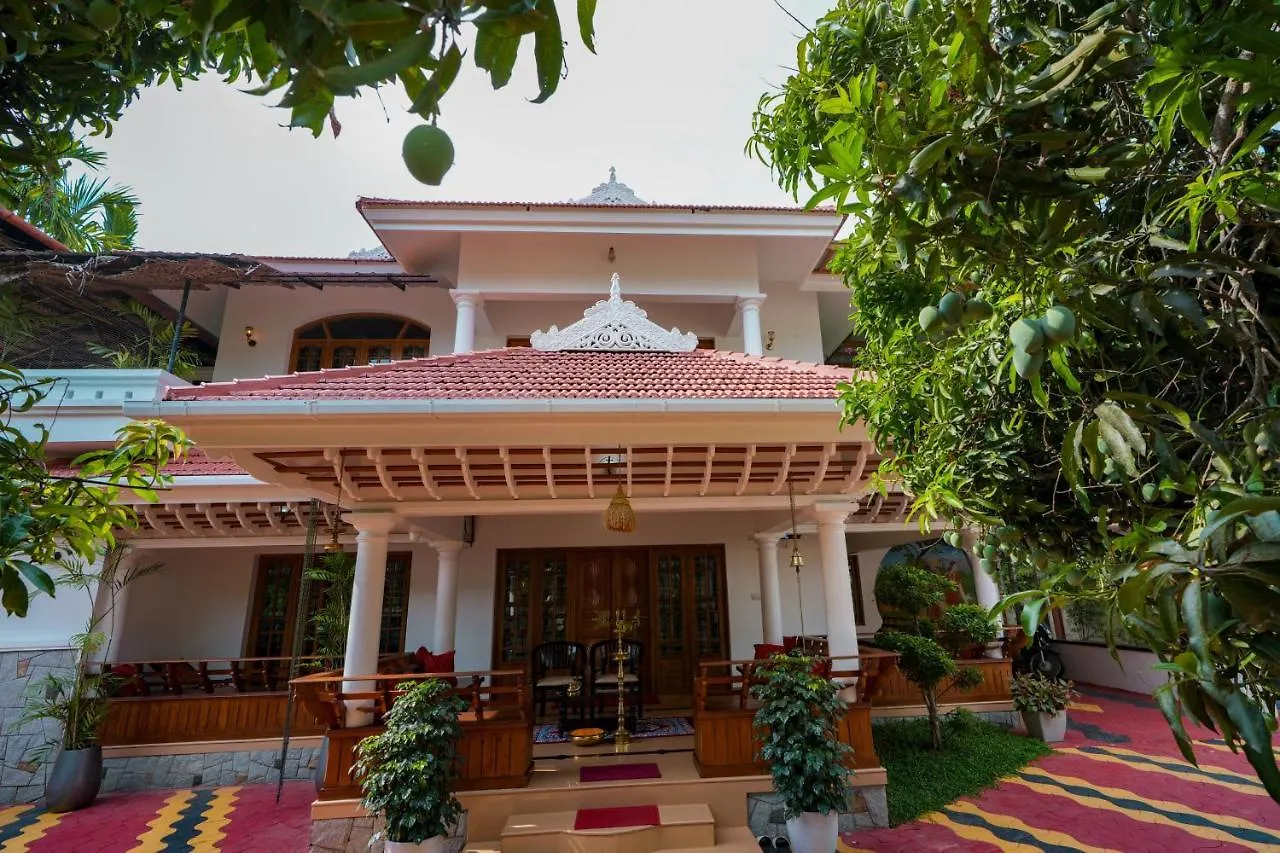Privat bolig Parudeesa - Heavenly- Luxurious Palace Look-Near Cbd - Kerala - India With Breakfast Kāladi
