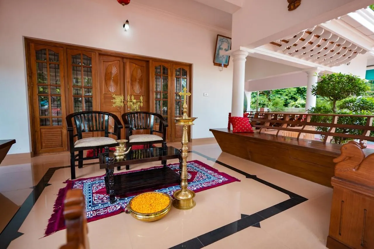 Parudeesa - Heavenly- Luxurious Palace Look-Near Cbd - Kerala - India With Breakfast Kāladi Privat bolig