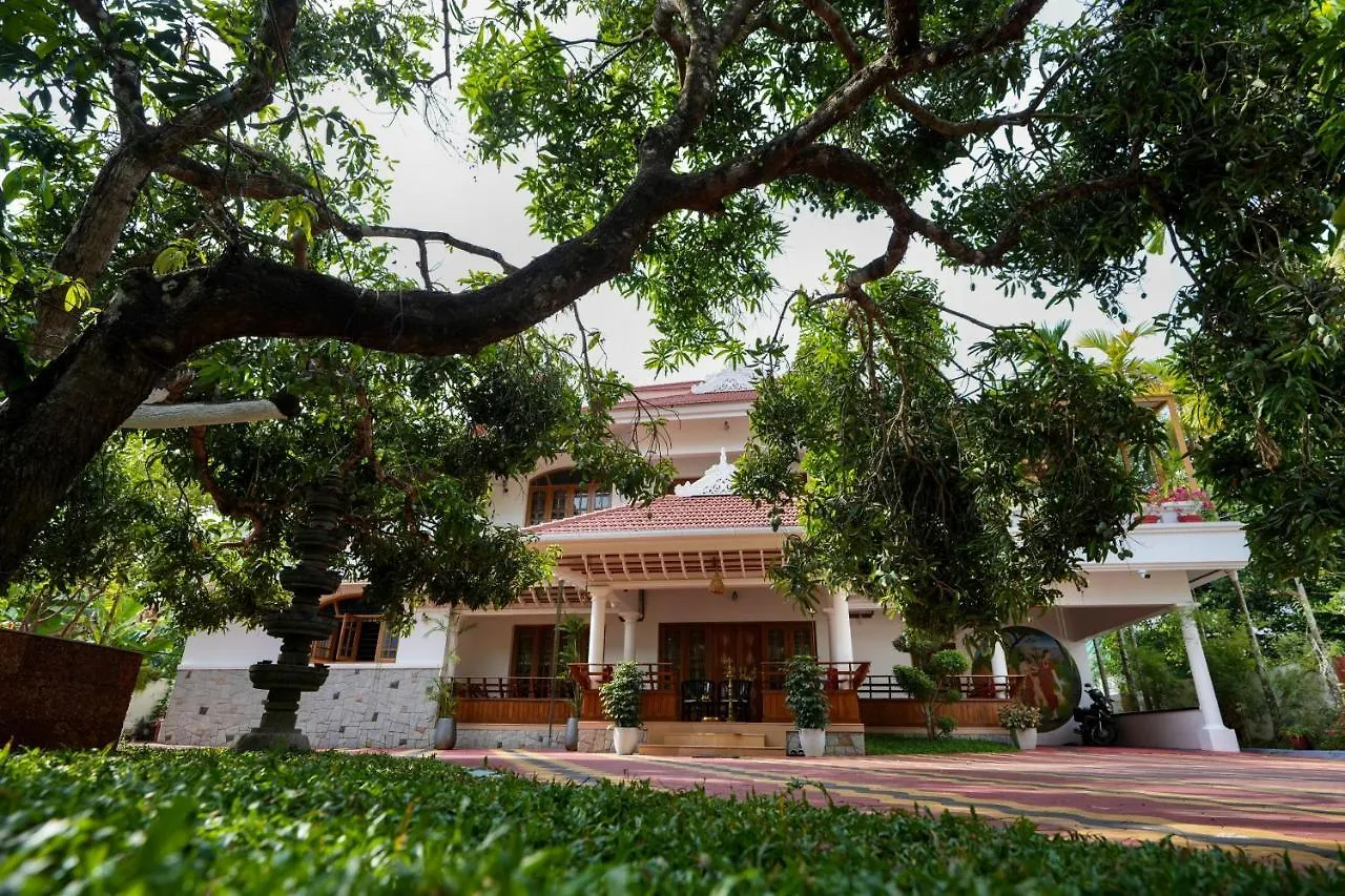 Parudeesa - Heavenly- Luxurious Palace Look-Near Cbd - Kerala - India With Breakfast Kāladi Indien