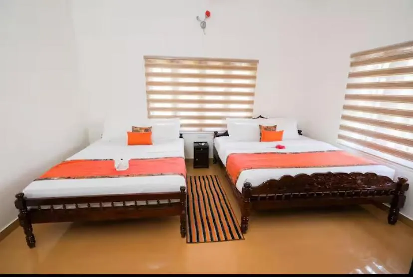 Parudeesa - Heavenly- Luxurious Palace Look-Near Cbd - Kerala - India With Breakfast Kāladi Privat bolig
